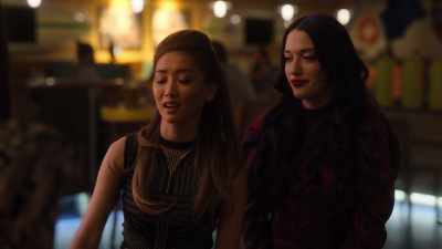 ‐ Yes. You got so much glitter
in my bed last time. - Dollface