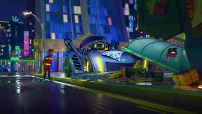 Yikes. That doesn't look good. - Batwheels