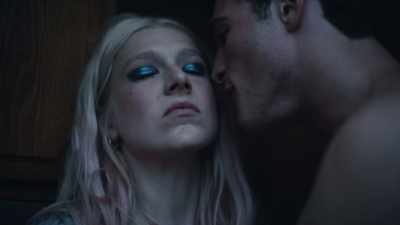Yo, is anybody here friends with Jules? - Euphoria