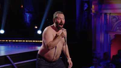 "Yo, beyaz çocuk."
"Hey, beyaz çocuk." - Bert Kreischer: Secret Time