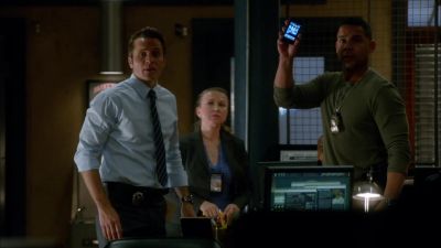 Yo, guys. It's her. - Castle
