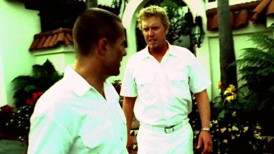 Yo,Nick. You can't just leave,man. - CSI: Miami