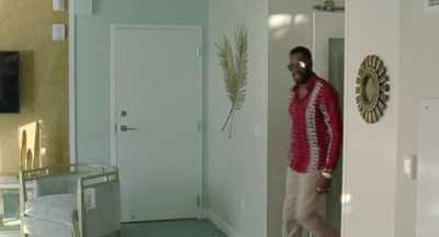 Yo! Stefani![DOOR SLAMS] - Zola