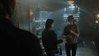 Yo, uh, is it cool
if I crash here? - The Gifted
