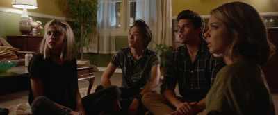 - Yo, what are you doing?
- David, shut up. - Satanic