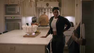 [Yolanda]
Just take the medicine. - Twisted Marriage Therapist