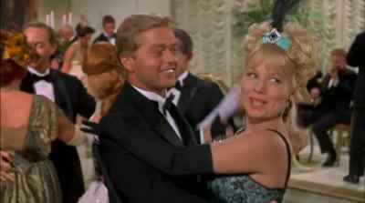 Yoo-Hoo, Cordelia. - The Happiest Millionaire