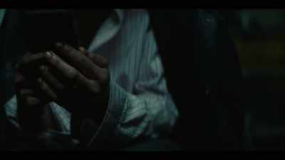 ‐Yorick, a cat?
‐Do I look like a‐‐ - Y: The Last Man