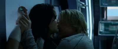 You and a syringe against The CapitolSee this is why no one lets you make the plans - The Hunger Games: Catching Fire