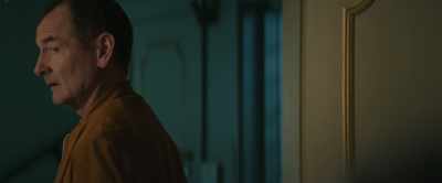 - You, ah, obviously
know where everything is. - Pimped