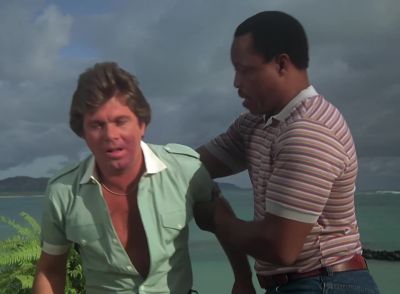 You aII right, buddy? - Magnum, P.I.