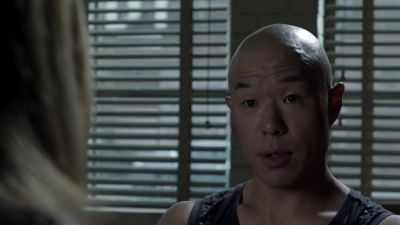 - You ain't gonna count it?
- I already know it won't be enough. - Banshee