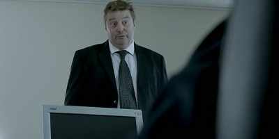 You ain't walking anywhere
until you get my box. - Hatton Garden: The Heist