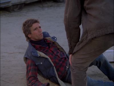 You all right, bud? - MacGyver