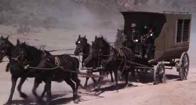 You all right in there, Bill? - Cattle Annie and Little Britches
