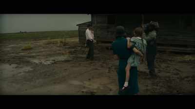- You all right, Mrs. McAllan?
- (THUNDER RUMBLING) - Mudbound