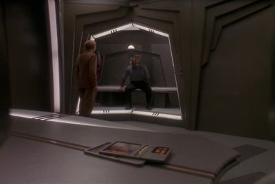 You all right? - Star Trek: Deep Space Nine