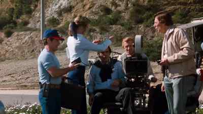 - You all set?
- Ready. - Hooper