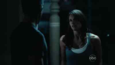 You alone?
Yeah. - Rookie Blue