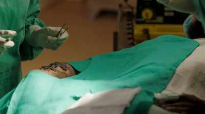 You already did an appendectomy,
you're more than capable. - The Good Karma Hospital