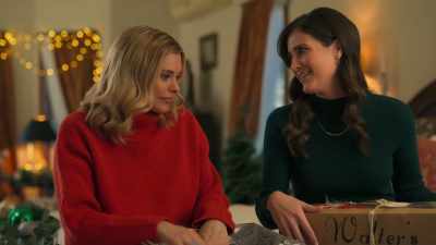 You always have
a place here, Ben. - Designing Christmas with You