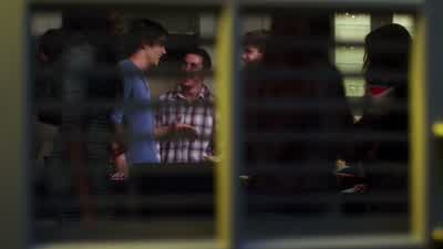 You and noel are best buds, right? - Pretty Little Liars