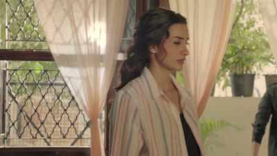 "You are around me all the time and yet.." - Badnaam Gali