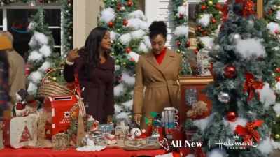 You are closer
than you think. - The Santa Stakeout