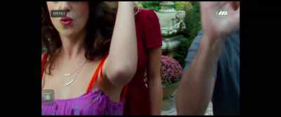 You are doing...? Hi. - The Wilde Wedding