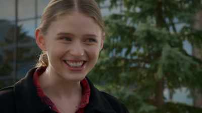 - You are so doing this.
- Stop! - The Cheerleader Escort