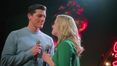 * You are my favorite
gift this Christmas * - A Carol for Two