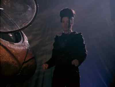 You are minor heretics, disloyal to His Shadow - Lexx