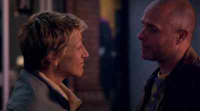 - You are nuts.
- I am. - Nurse Jackie