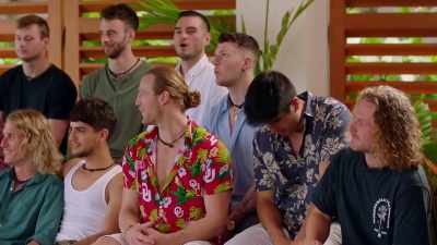 You are released from this island.
- (HALF-HEARTED CHEERING) - FBOY Island NZ