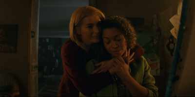 - You are the gift, Maite... - Moonhaven