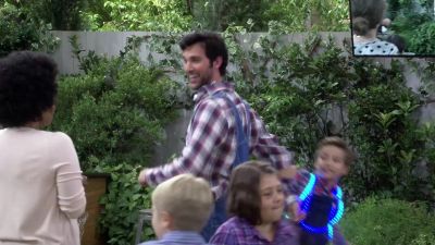 You are working those overalls. - Fuller House