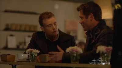 You based the main character
in your novel on Aurora, - Last Scene Alive: An Aurora Teagarden Mystery