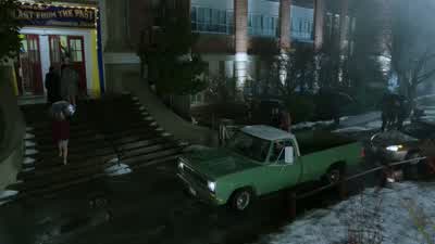 You be a gentleman tonight, okay? - Riverdale