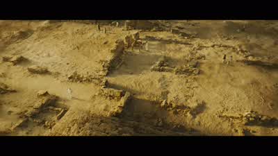 Man: You beautiful kite! - Death on the Nile