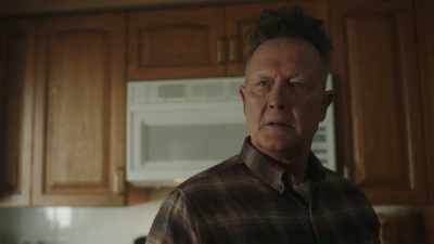 - You been takin' Eagly out?
- Yeah. - Peacemaker