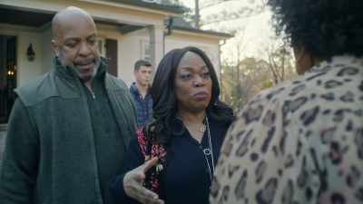 - You begged me
to bring the tree - A Jenkins Family Christmas