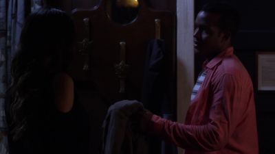 YOU BETTER
WEAR YOUR JACKET. - Pretty Little Liars