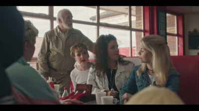 -You bloody tout.
-Where is Emmett? - Derry Girls