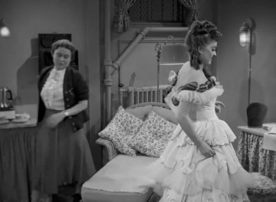 You bought the new girdles a size smaller - All About Eve