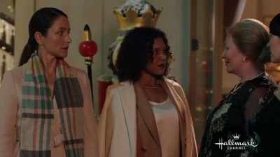 You breathe one word of this - Christmas at Castle Hart