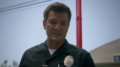 You broke my ribs. - The Rookie
