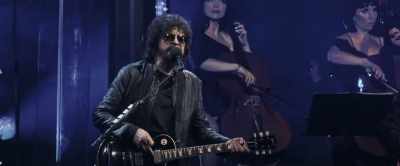 ♪ You brought me here ♪ - Jeff Lynne's ELO: Wembley or Bust