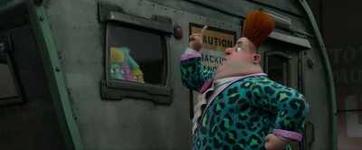 You buggies missed
your cue on stage, - Hitpig!