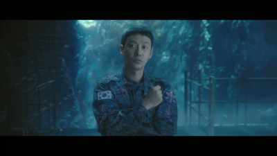 You buried him alive. Am I correct? - Along with the Gods: The Last 49 Days