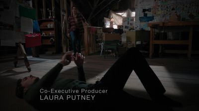 -You busy?
-I thought you had work. - Manifest
